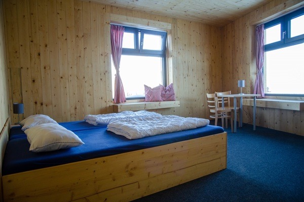 Zimmer im Ski- und Snowboardcamp Zillertal